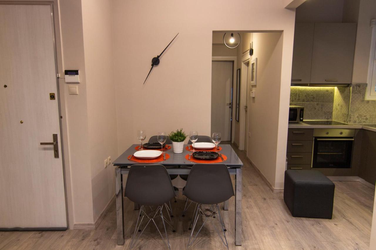 Luxury Apartment 10' From The Center! Athena Bagian luar foto