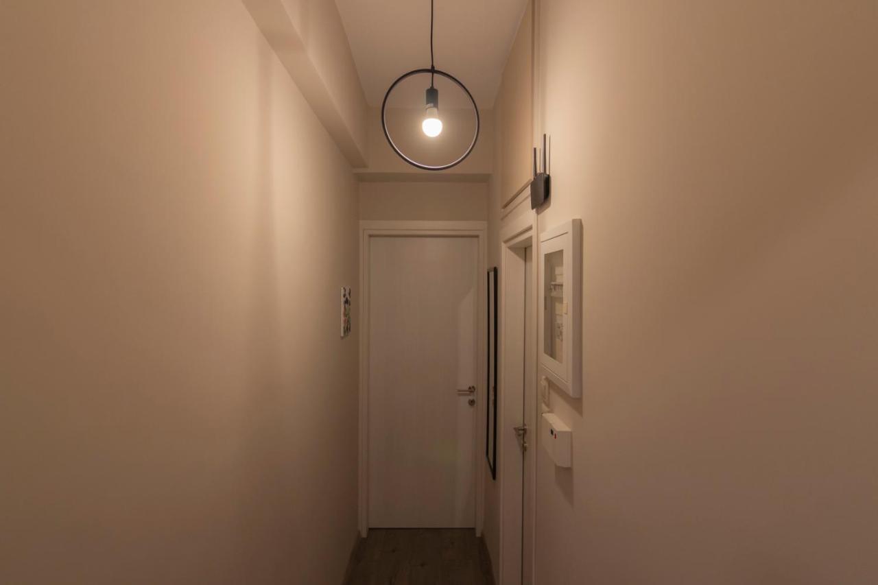 Luxury Apartment 10' From The Center! Athena Bagian luar foto